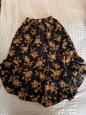 Women's Black Floral Button-Front Skirt in Mustard Yellow